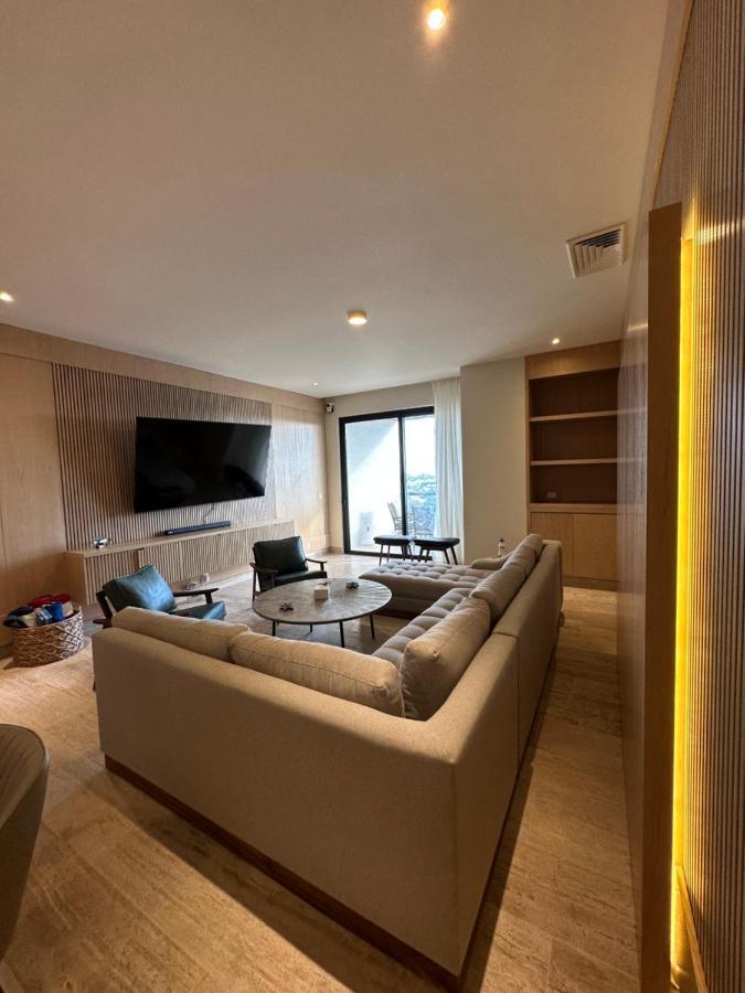 Lujoso Apartamento, Nuevo! * Cancún